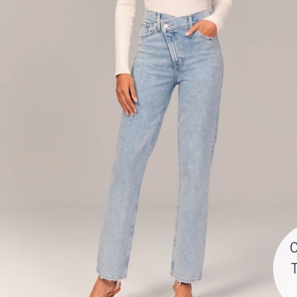 Denim - NWT Abercrombie&Fitch Ultra High Rise 90s Straight Jeans W27 Long, light wash